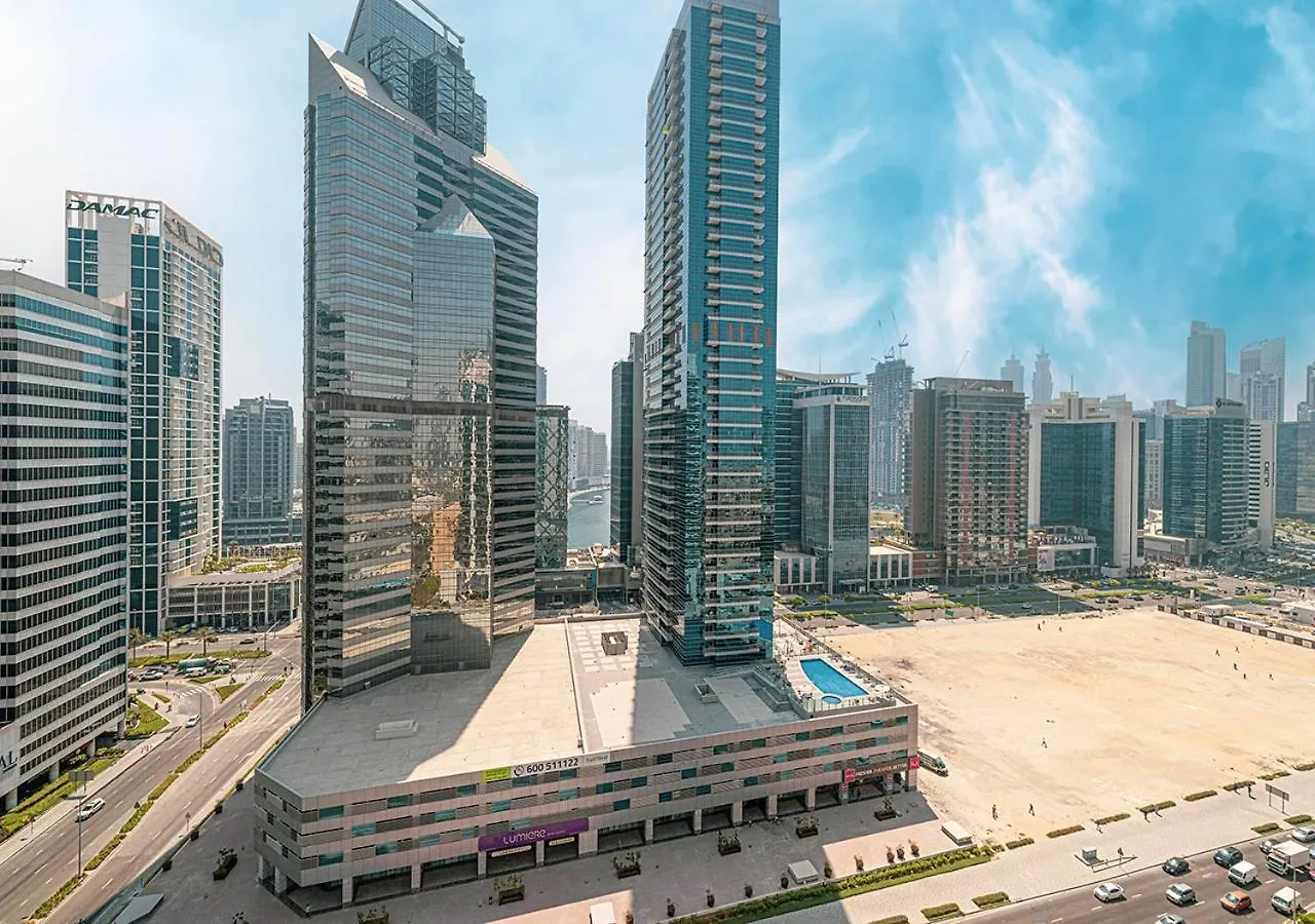 Full Burj Khalifa View - 9 Min Walk To Dubai Mall & Fountain - Luxury 1 Bedroom - Gym - Pool