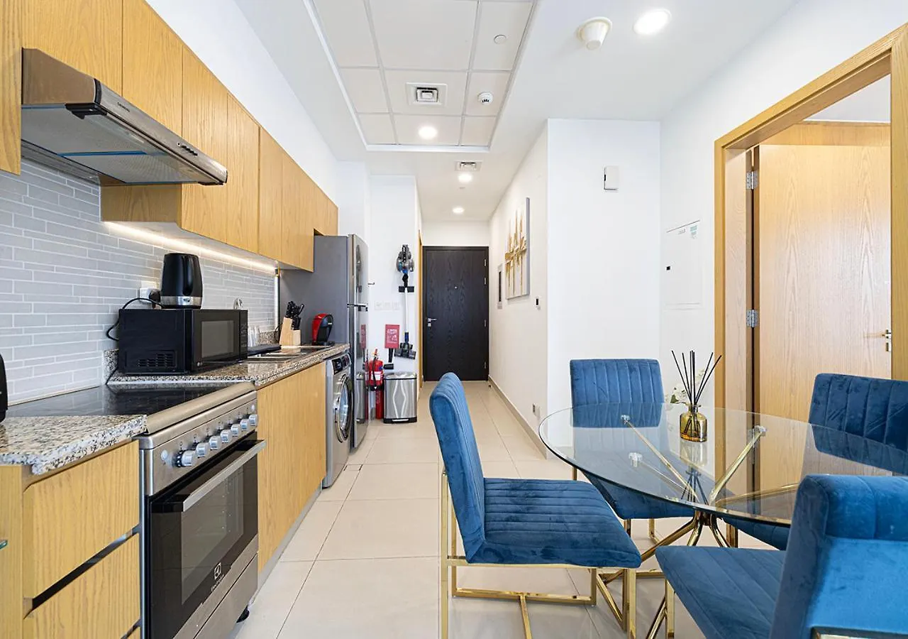 Apartment Full Burj Khalifa View - 9 Min Walk To Dubai Mall & Fountain - Luxury 1 Bedroom - Gym - Pool