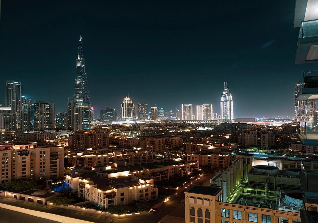 Apartment Full Burj Khalifa View - 9 Min Walk To Dubai Mall & Fountain - Luxury 1 Bedroom - Gym - Pool