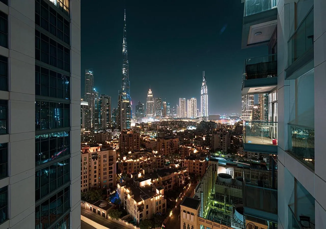 Apartment Full Burj Khalifa View - 9 Min Walk To Dubai Mall & Fountain - Luxury 1 Bedroom - Gym - Pool